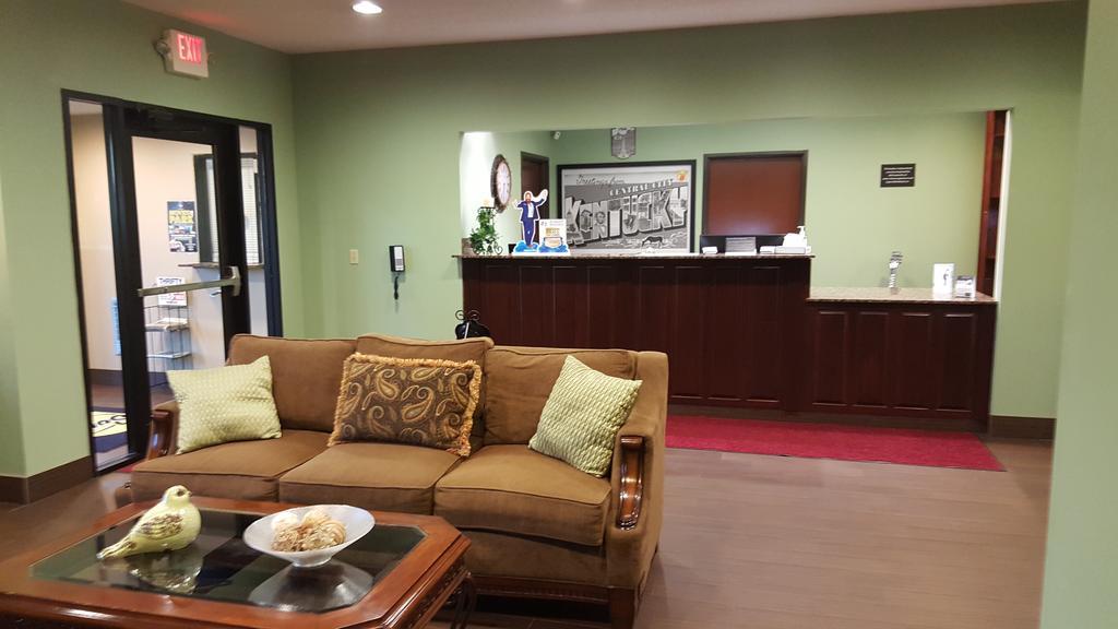 Super 8 By Wyndham 2* Central City